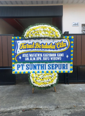 Papan Bunga Duka di Tering